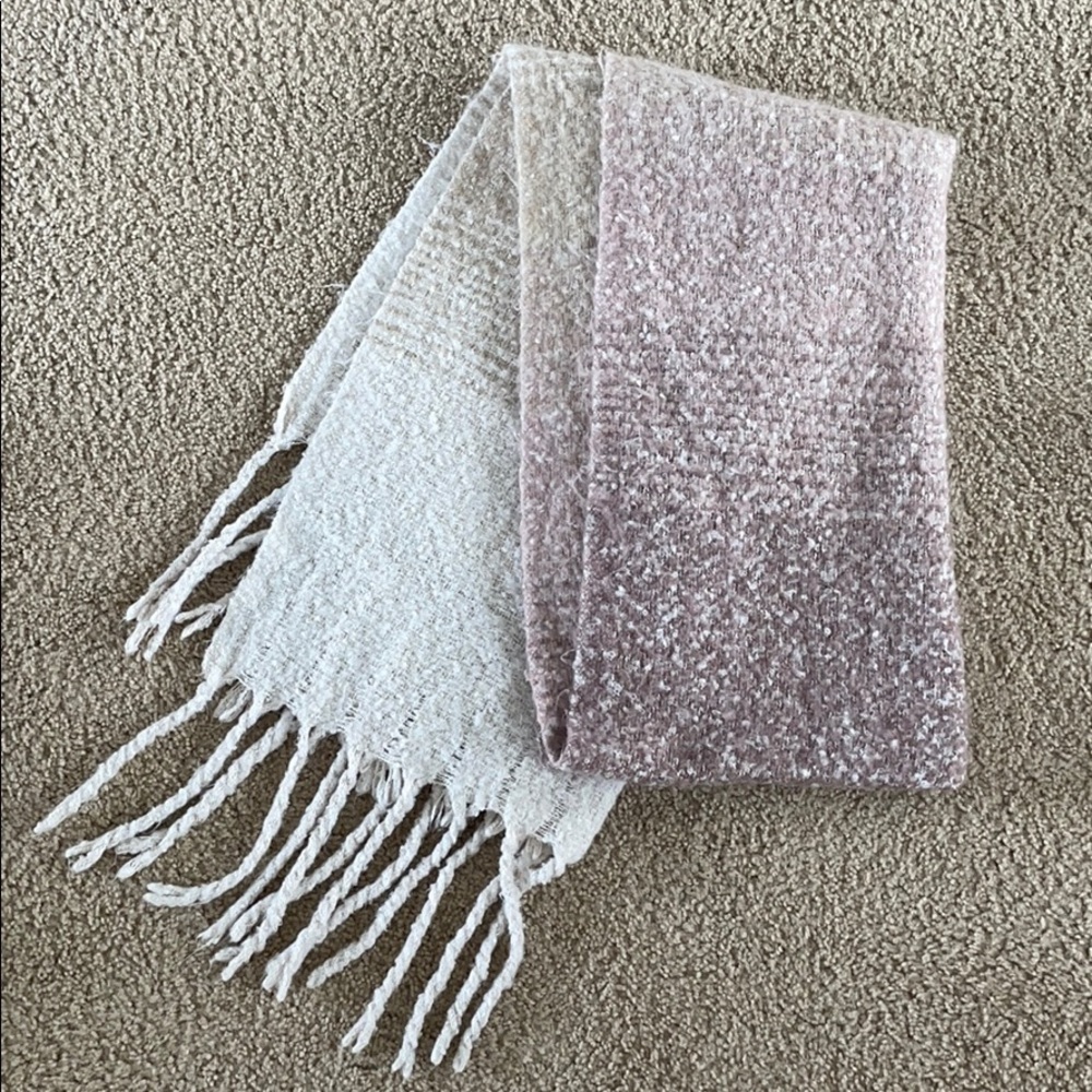 Mer-Sea & Co. Scarf - Picture 4 of 6